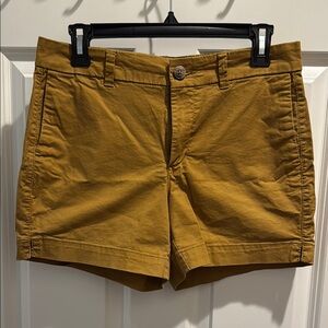 Old Navy Mustard 5” Shorts